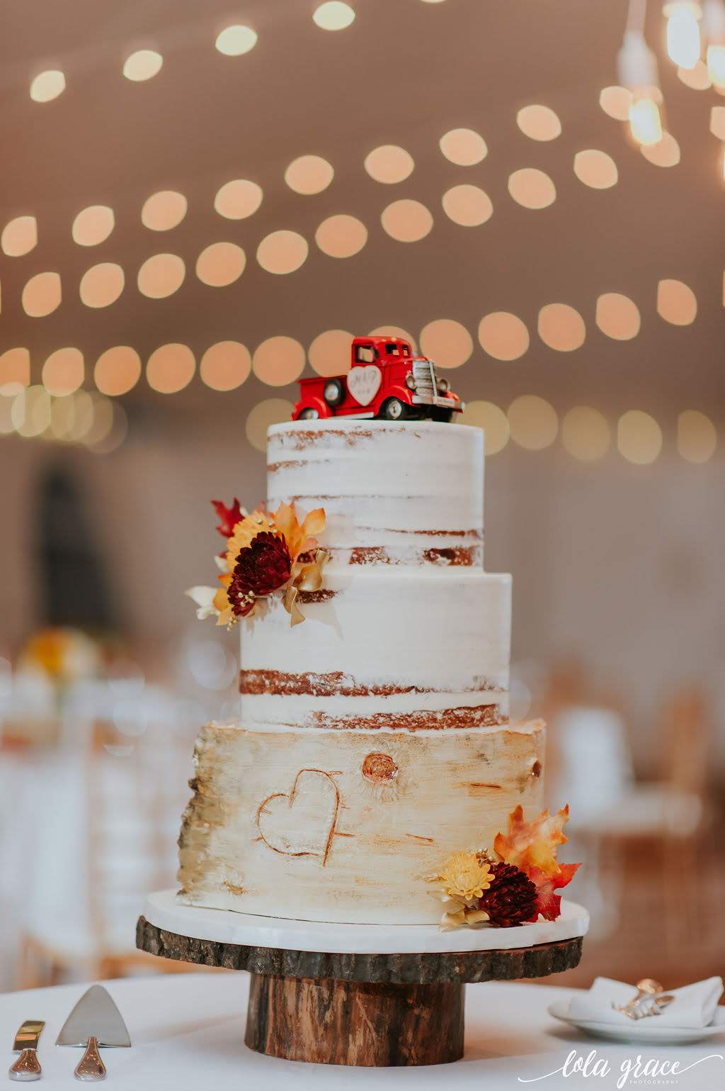 Their meaningful cake topper was modeled after Paul’s grandfather’s truck.