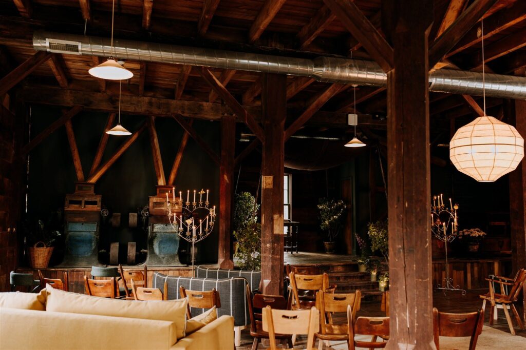 Northern Michigan wedding, The Mill Glen Arbor wedding, Glen Arbor wedding, Northern Michigan wedding planner, Pineapple Punch Events
