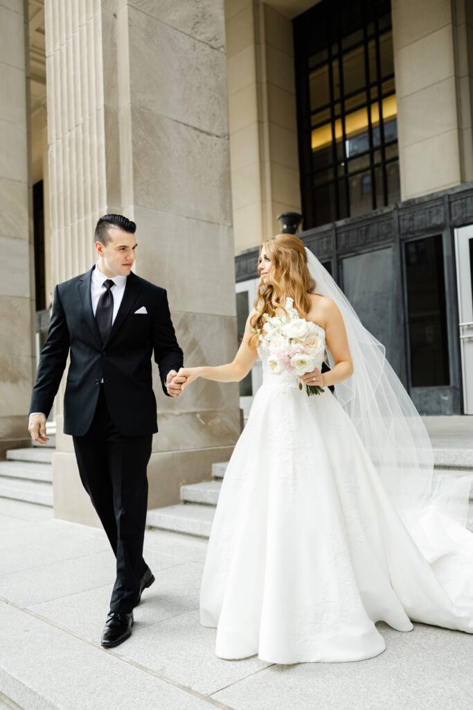 Couple portrait in downtown Grand Rapids, Grand Rapids weddings, West Michigan weddings, West Michigan wedding planner, Grand Rapids wedding planner, Pineapple Punch Events, Bissell Tree House weddings