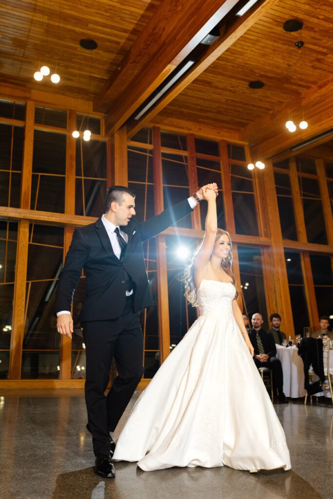 First dance at the Bissell Tree House, Grand Rapids weddings, West Michigan weddings, West Michigan wedding planner, Grand Rapids wedding planner, Pineapple Punch Events, Bissell Tree House weddings